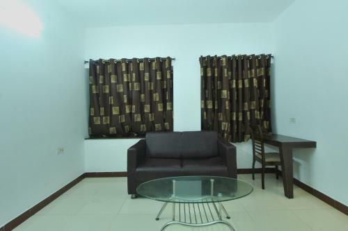 Lake View Hotel