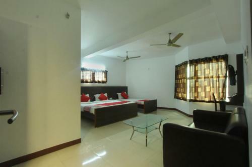 Lake View Hotel