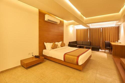 7wonders Hotel Gandhinagar