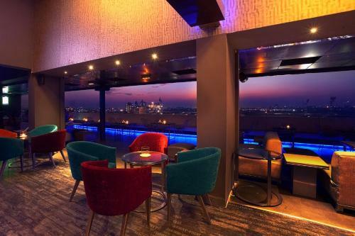 Hotel Ivory Tower