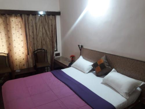Hotel Rama Inn