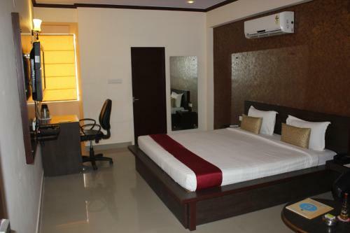 Hotel Savi Regency