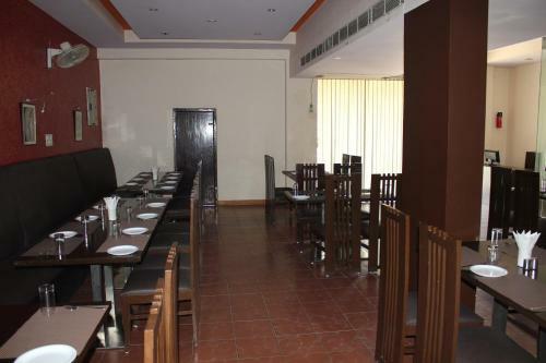 Hotel Savi Regency
