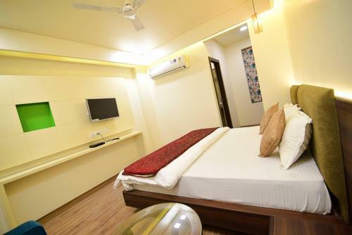 Hotel Shyampurya Palace