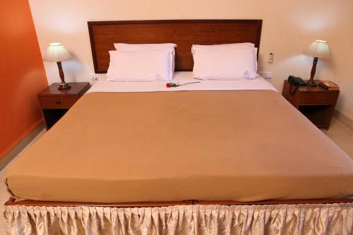 Hotel The Village Inn