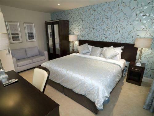 Kenmare Bay Hotel Lodges