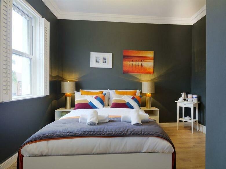 Avoca House B&B