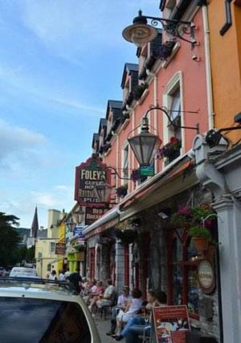 Hostal Foley's Guesthouse & Self Catering Holiday Homes