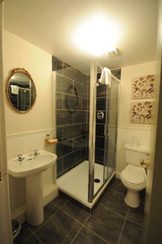 Hostal Castle Lodge