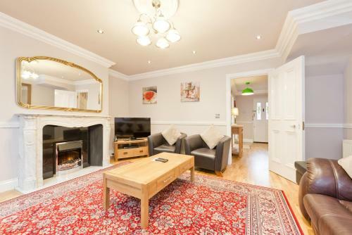 4 Bed House In Ballsbridge