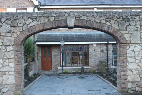 4 Bed House In Ballsbridge