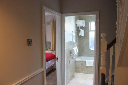 4 Bed House In Ballsbridge