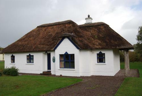 Old Killarney Cottages