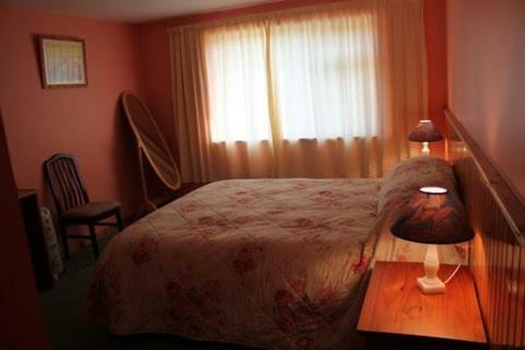 Decourcey's Hazelbrook Farmhouse B&B