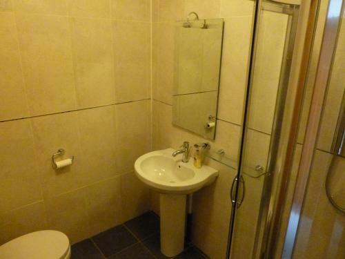 Acton Lodge B&B