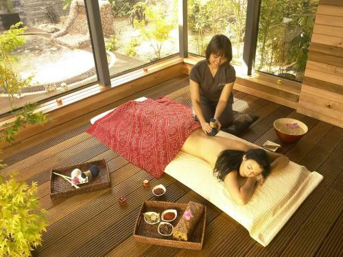 Castlecourt Hotel, Spa & Leisure