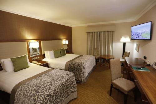 Vaughan Lodge Hotel