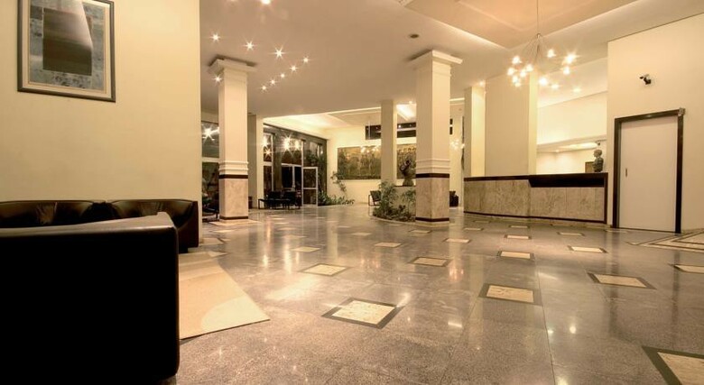 Allia Gran Hotel Bras�lia Suites