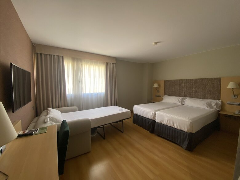 U Hotel Villa-gom�