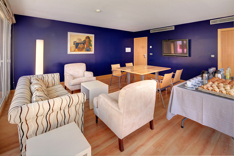 U Hotel Villa-gom�