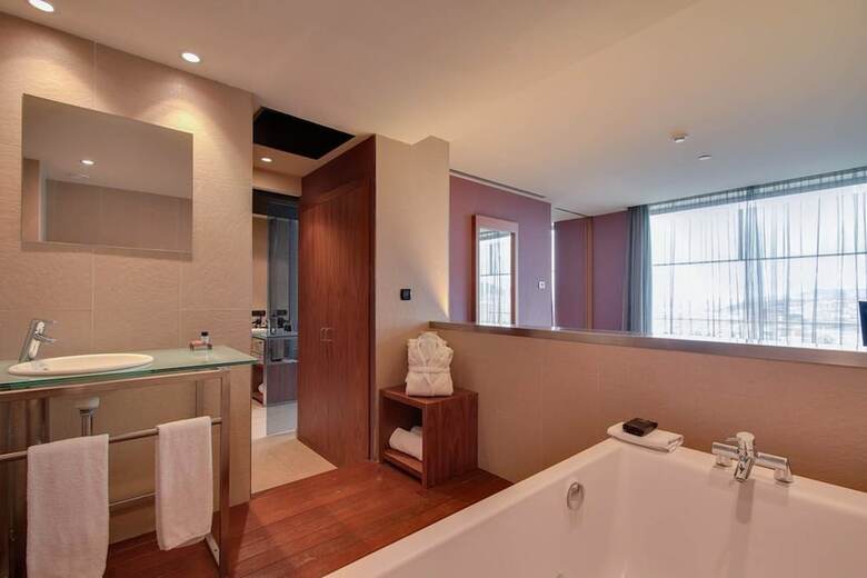 Hotel Badalona Tower