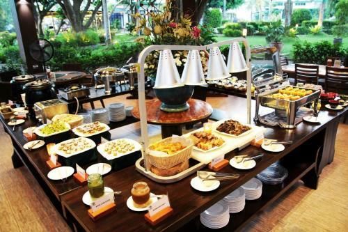 Hotel Batangas Country Club