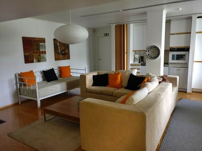 City Apartment By The River