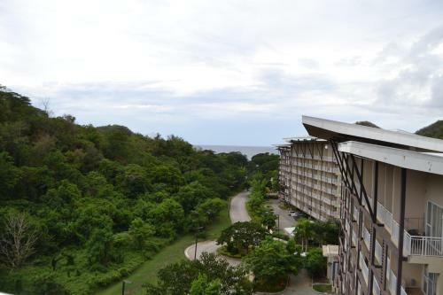Apartment In Pico De Loro