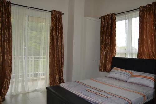 Apartment In Pico De Loro