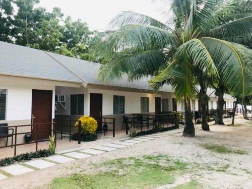 Bantayan Hut