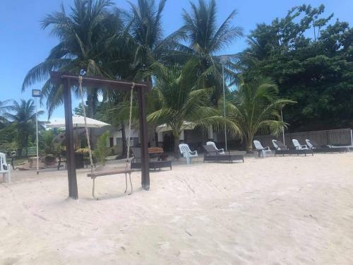 Bantayan Hut