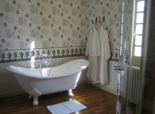 Hostal Ch�teau Fran�ois D'o