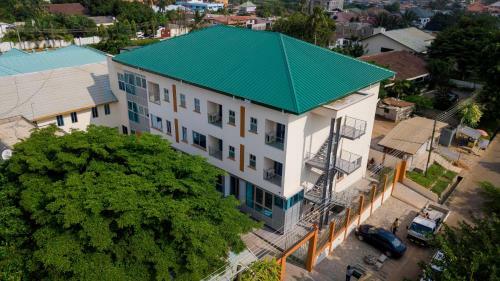 Monarch Hotel