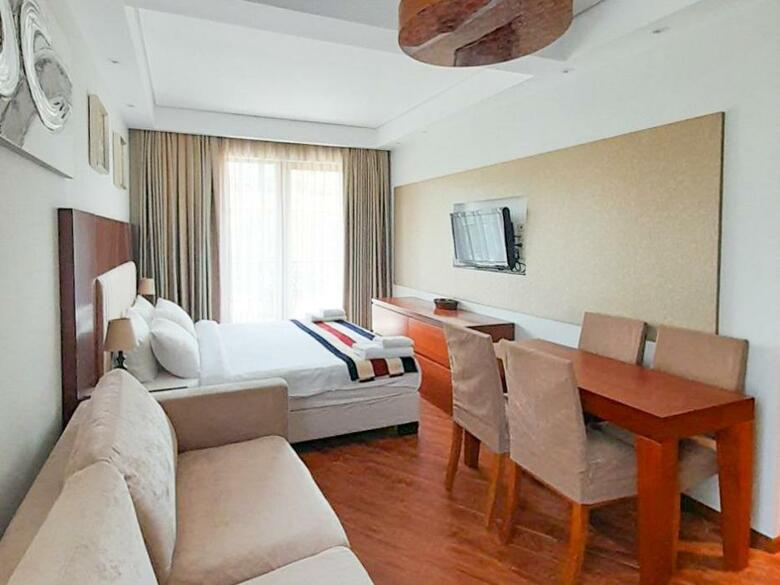 Luxury Dreamland Oasis Apartments