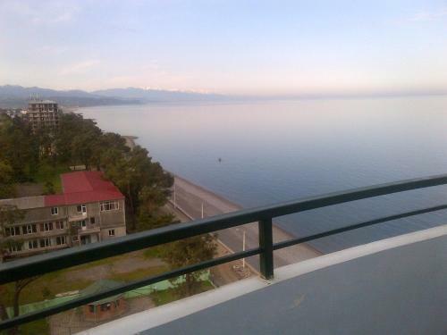 Apartment On Tamar Mepe St