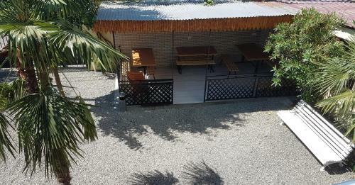 Hostal Guest House Nika In Ureki