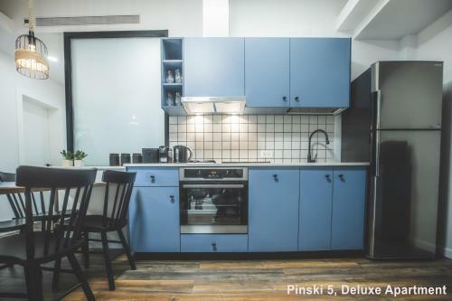 Carmel Boutique Apartment