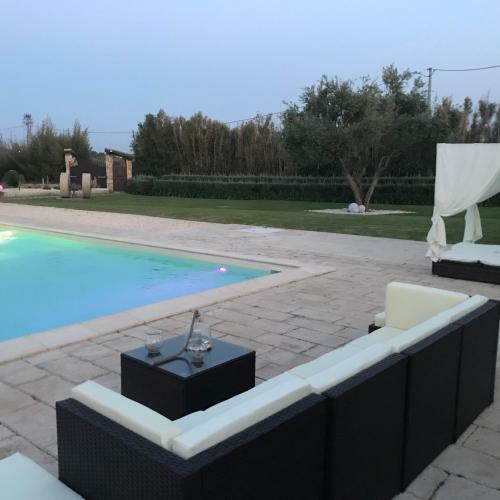 Mythos Holidays & Events