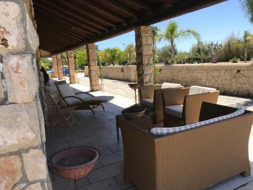 Mythos Holidays & Events