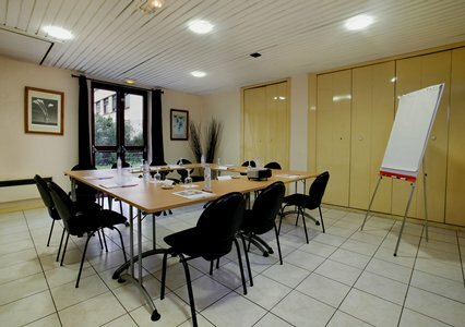 Comfort Hotel Gennevilliers