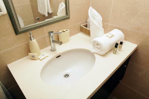 Ziv Apartments - Yehuda Ha-levi 14