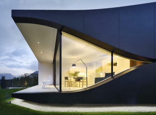 Mirror Houses