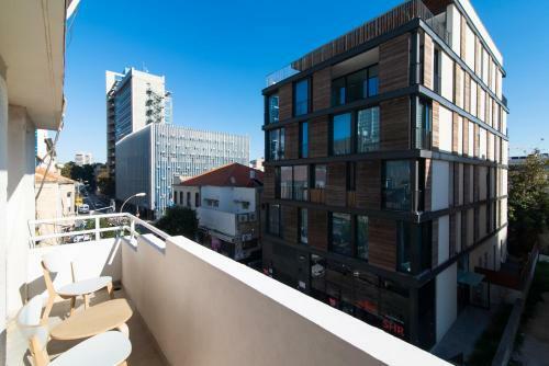 Ziv Apartments- Yehuda Ha-levi 19