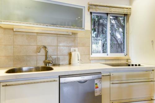 Tel Aviving Exclusive Apartments
