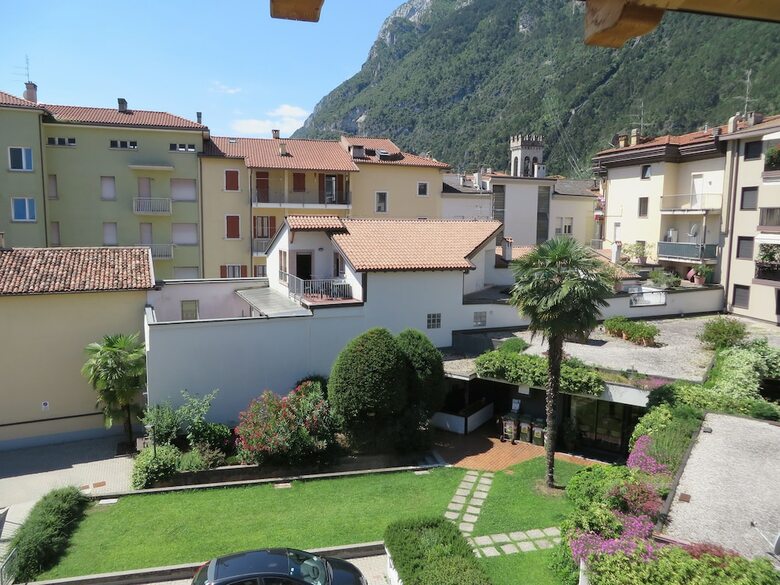 Bella Villa Apartments