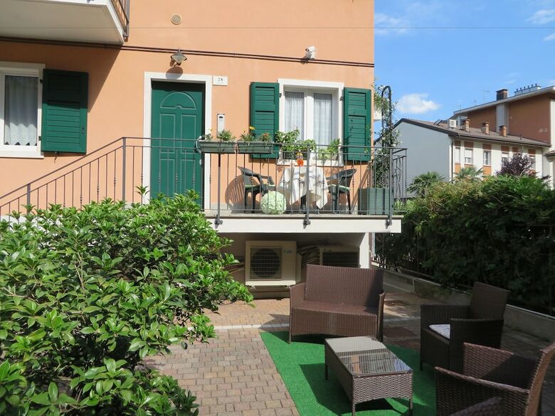 Bella Villa Apartments