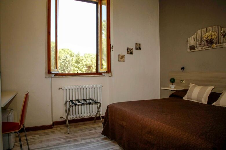 Hotel Mom Assisi