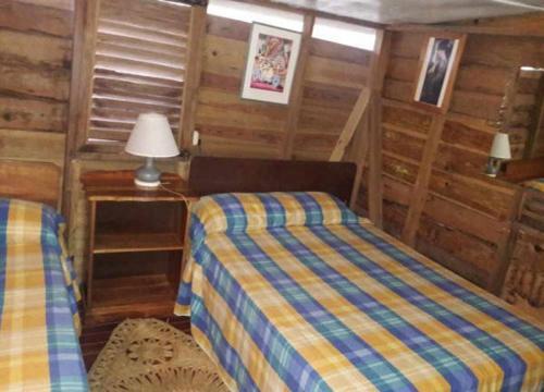 Hotel Secret Cabins At Firefly Beach Cottage