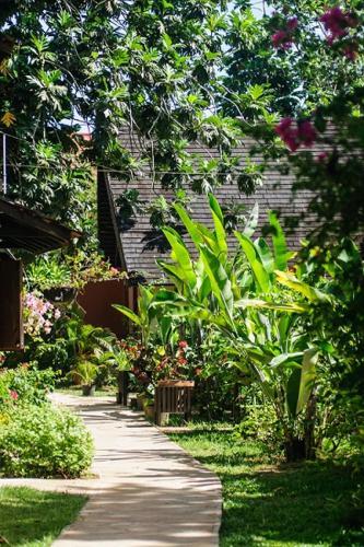 Hotel Secret Cabins At Firefly Beach Cottage