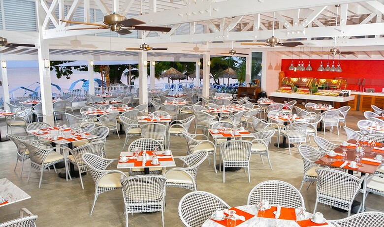 Hotel Royal Decameron Cornwall Beach - All Inclusive